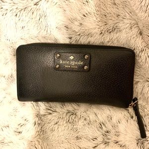 Large Kate Spade Wallet